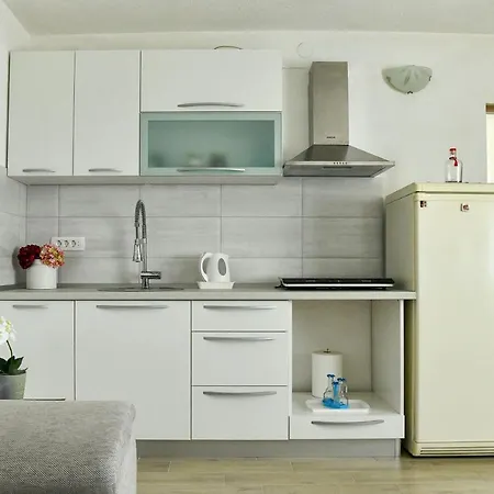 Noa Apartment Hrvace